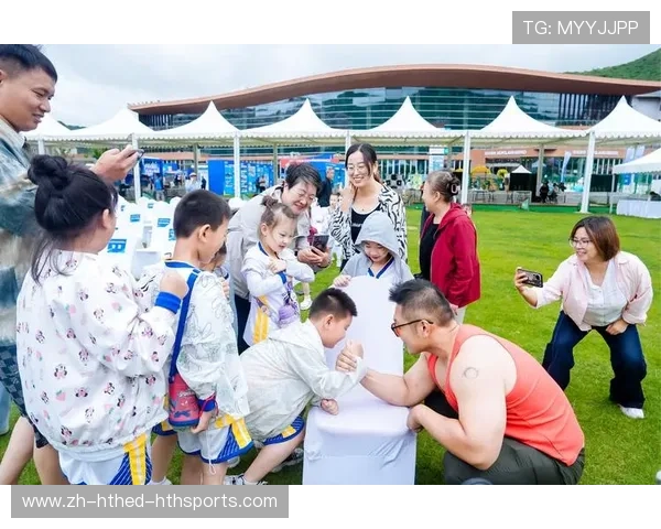 黑眼豆豆在欧冠决赛中的表演及体育赛事文化融合